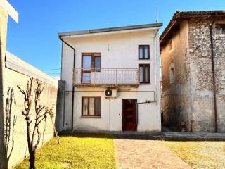 Villa in vendita a bertiolo via molini, 2