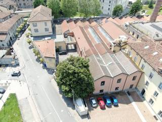 Intero stabile in in vendita da privato a como via sant'abbondio, 4