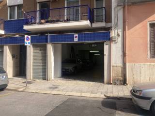 Posto auto in vendita a bari via rodi, 44