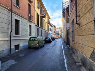 Garage in vendita a torino via curino, 10