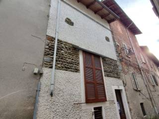 Casa indipendente in vendita a grignasco via luigi cacciami, 10