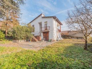 Villa in vendita a cerro tanaro via san rocco