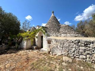 Colonica in vendita a ceglie messapica contrada madonna piccola