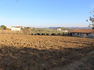 Terreno agricolo in vendita a città sant'angelo strada giardino, 33