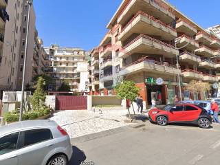 Garage in vendita a catania corso delle province, 201