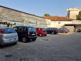 Posto auto in affitto a milano viale affori, 16