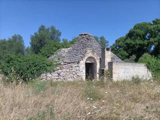 Rustico in vendita a ceglie messapica contrada fedele grande s.n.c.