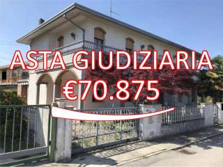 Villa bifamiliare all'asta a lendinara via gobetti, 7