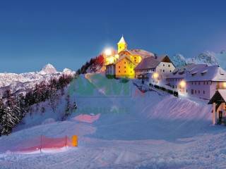 Colonica in vendita a tarvisio via sella, 41