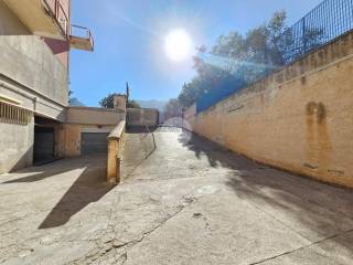 Garage in vendita a palermo via mico geraci, 65