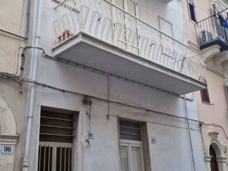 Casa indipendente in vendita a ragusa via enrico elia, 98