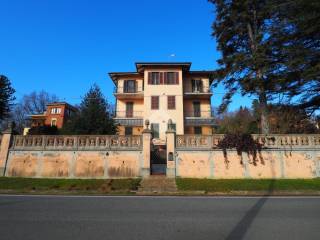 Villa bifamiliare in vendita a roasio via f. turati, 24