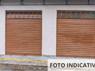 Garage in vendita a fano viale i maggio