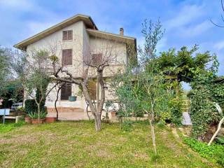 Casa indipendente in vendita a fossombrone 