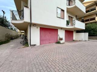 Garage in vendita a francavilla al mare piazza tirreno s.n.c.