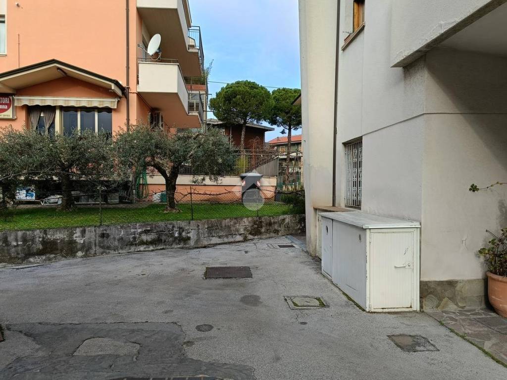 immagine annuncio 11 di 12