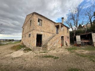 Rustico in vendita a recanati contrada castelnuovo, 47