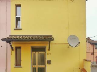 Casa indipendente in in vendita da privato a lungavilla via umberto i, 169