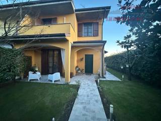 Villa a schiera in vendita a ceranova via manzoni, 32