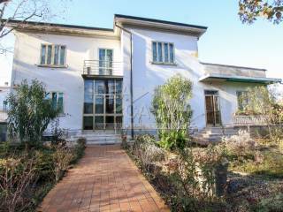 Villa in vendita a poggio rusco via trento trieste, 53