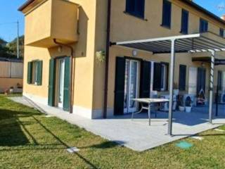 Villa a schiera in in vendita da privato a diano castello via alla rovere, 3