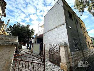 Casa indipendente in vendita a fasano via pescara