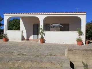 Villa in vendita a ostuni contrada donnagnora s.n.c