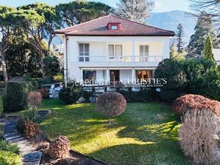 Villa in vendita a merano piazza delle terme