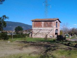 Rustico in vendita a calcinaia via brodolini