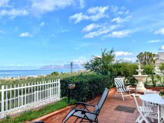 Villa in vendita a castellammare del golfo via plaja