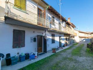 Casa indipendente in vendita a candia lomellina via peschiera, 137