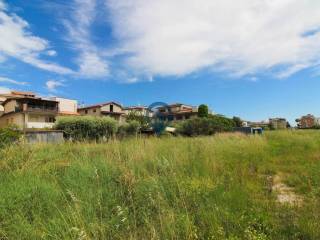 Terreno agricolo in vendita ad alba adriatica via oberdan, 5