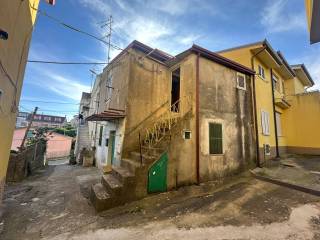 Casa indipendente in vendita a catanzaro via passo dell'agrifoglio