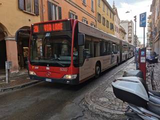 Negozio in in affitto da privato a bologna via san felice, 56