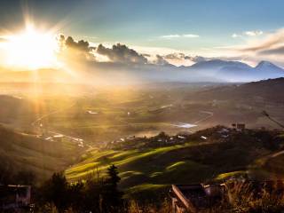 Terreno agricolo all'asta a montecarotto contrada acquaviva, 60036 montecarotto an, italia