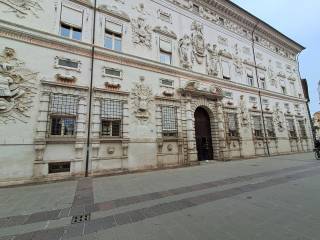 Appartamento in vendita a ferrara via giuseppe garibaldi