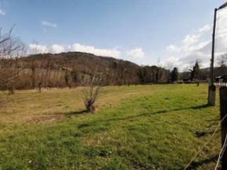 Terreno agricolo all'asta a vicchio via lago viola