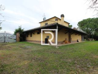 Villa in vendita a ravenna via lametta, 25