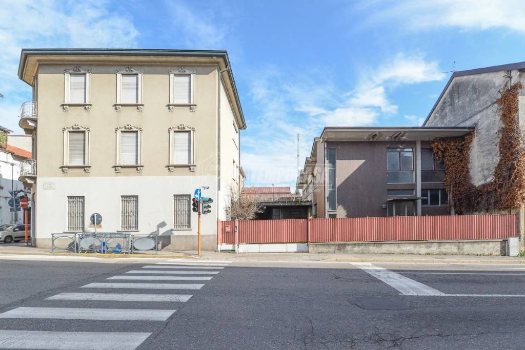 immagine annuncio 1 di 9