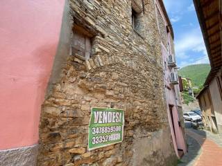 Casa indipendente in in vendita da privato a caravonica via oratorio, 18