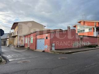 Casa indipendente in vendita a narbolia via piave, 29