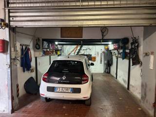 Garage in vendita a ciampino via san francesco d'assisi, 115