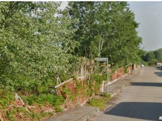 Terreno agricolo all'asta a roncaro via antonino cassarà