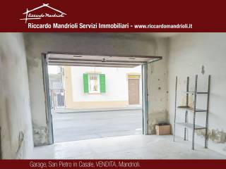 Garage in vendita a san pietro in casale via 24 maggio, 13