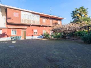 Villa in vendita a busto arsizio via magnago, 21