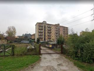 Garage in vendita a monza via donatori di sangue