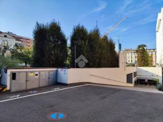 Garage in affitto a milano via della moscova, 26