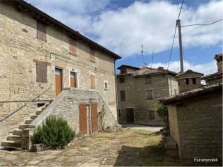 Rustico in vendita a neviano degli arduini 