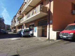 Garage in affitto ad aci castello via marino carboni, 6