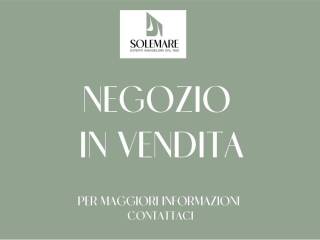 Negozio in vendita a cesenatico 